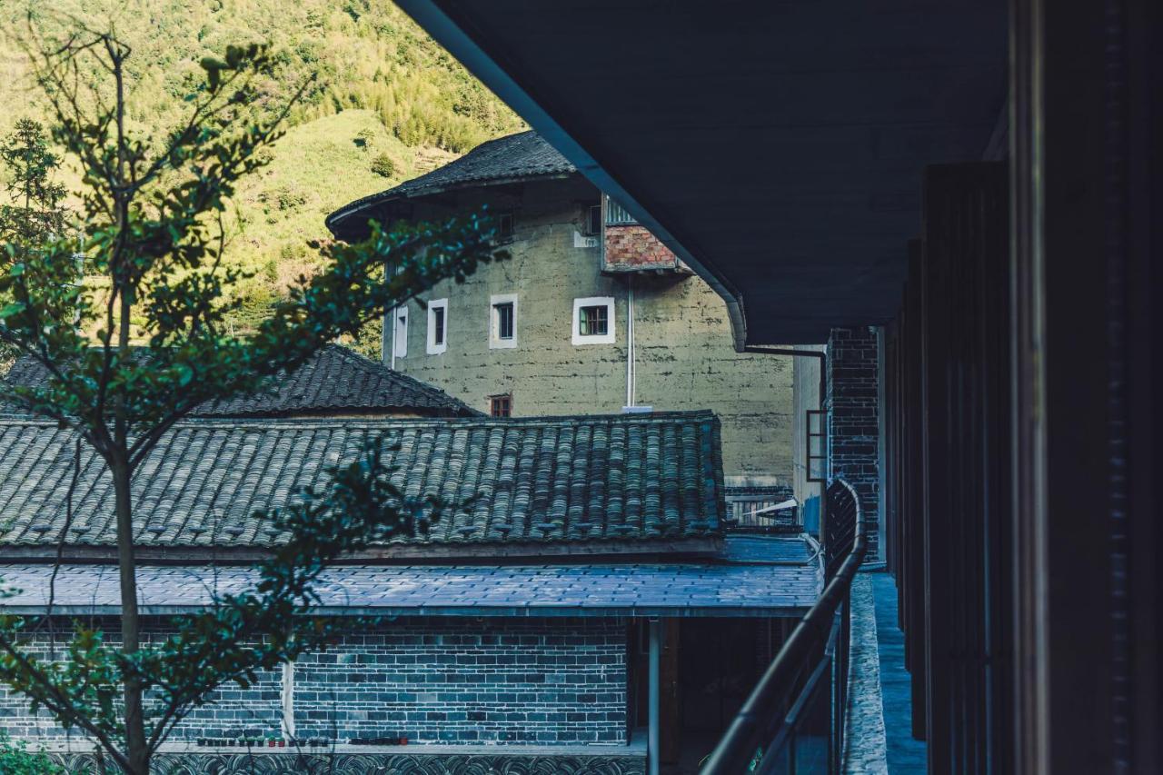 Tsingpu Tulou Retreat Hotell Zhangzhou Eksteriør bilde