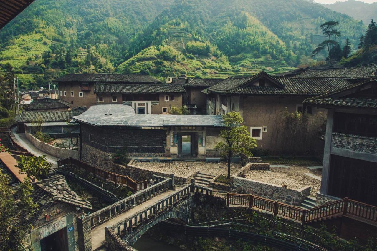 Tsingpu Tulou Retreat Hotell Zhangzhou Eksteriør bilde