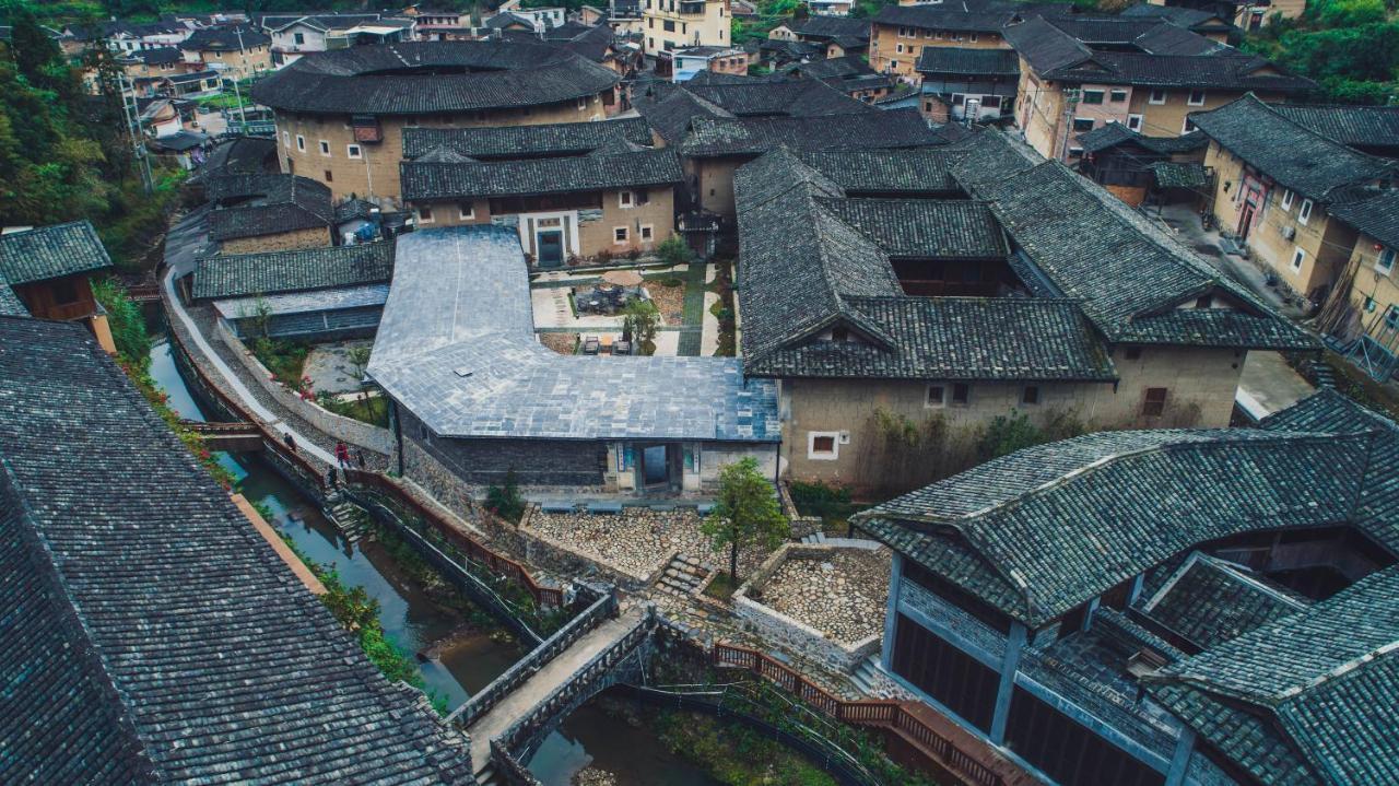 Tsingpu Tulou Retreat Hotell Zhangzhou Eksteriør bilde